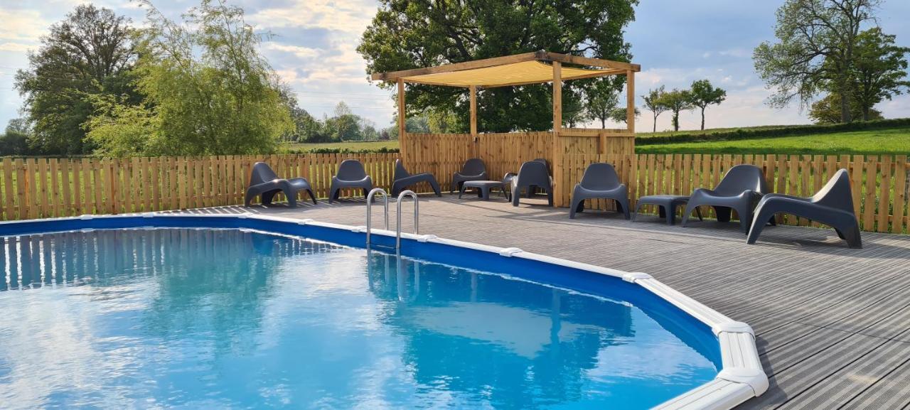 Le Petit Moulin tente 4 pers Saint-Hilaire (Allier) Exterior foto