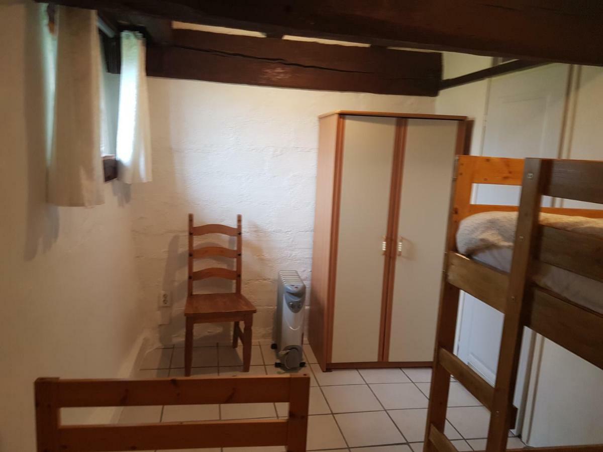 Le Petit Moulin tente 4 pers Saint-Hilaire (Allier) Exterior foto